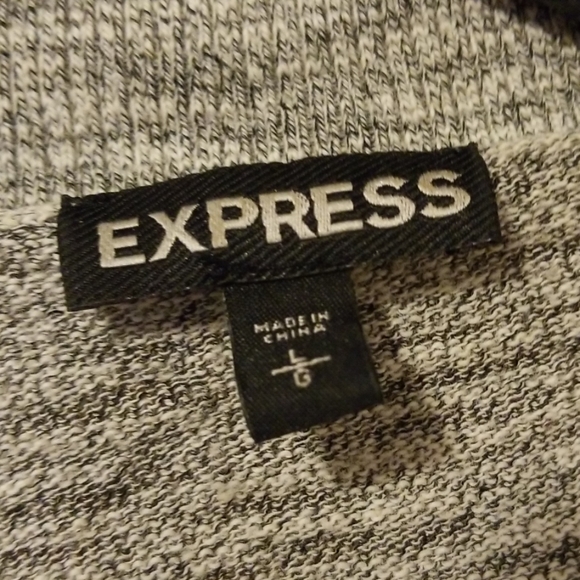 Express Sweater - Picture 4 of 4